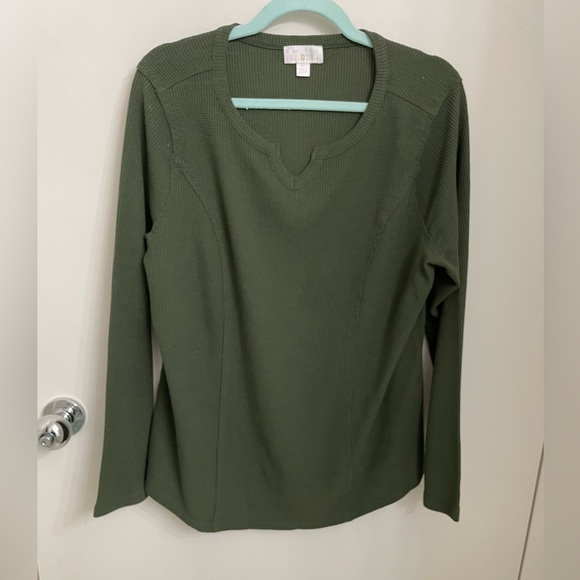Raw edge seam pullover - Picture 1 of 7